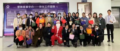 OMNI Ice sales and service team group photo