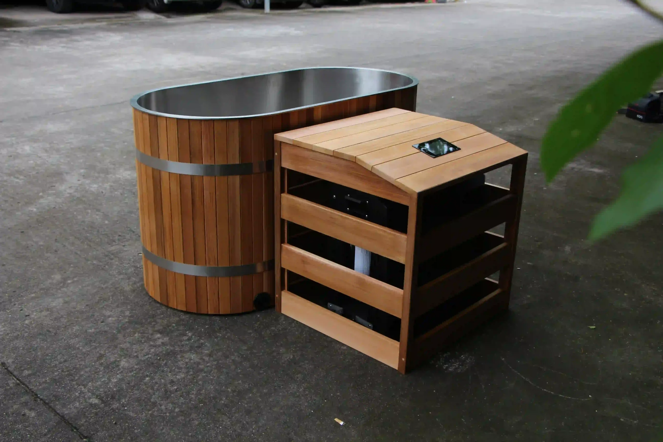 WT-13 plunge barrel with CHU-10-RV 1HP chiller outdoor setup