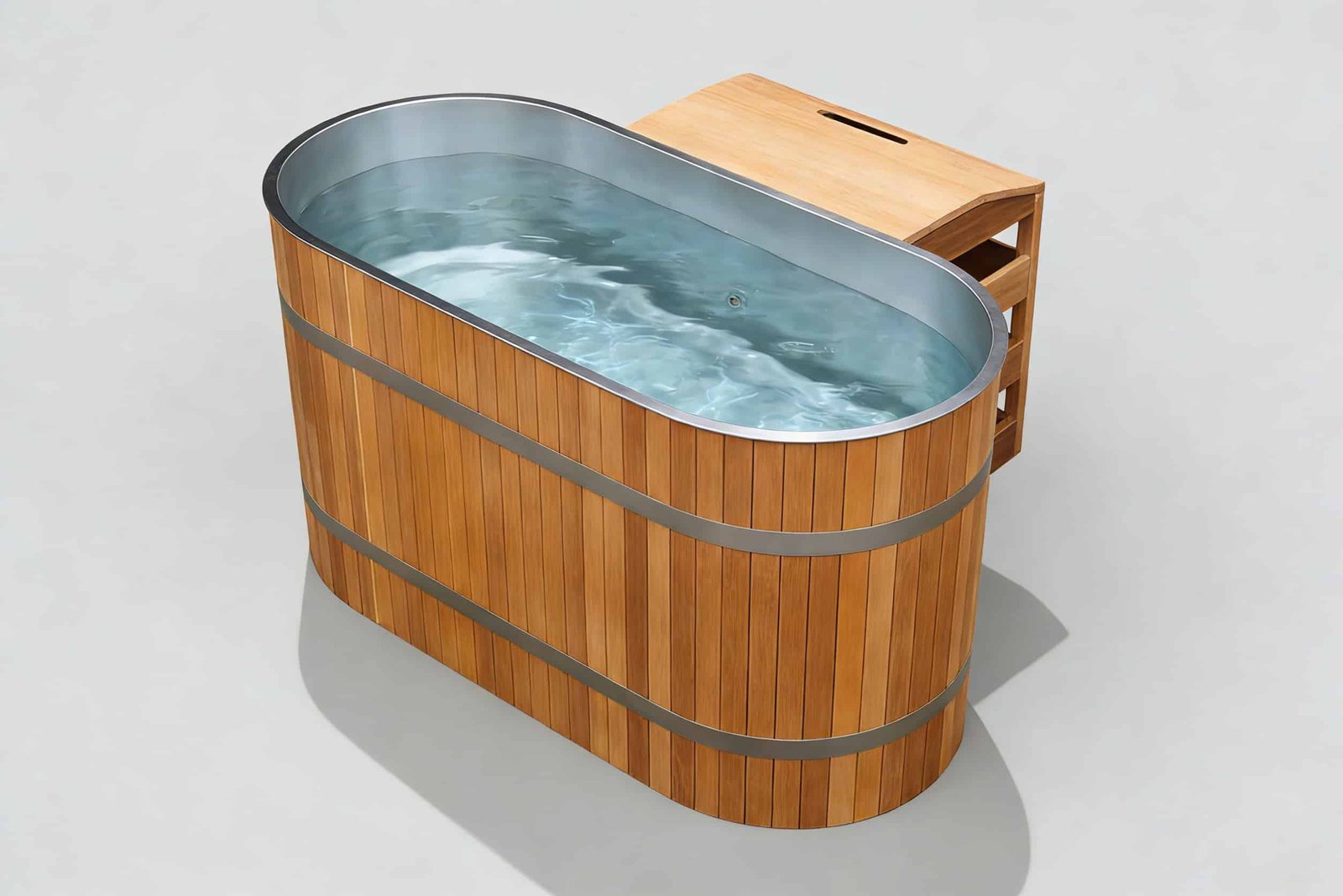 Hybrid Oval Cold Plunge Tub with Stainless Steel Liner and Natural Wood Frame, 3°C Ready